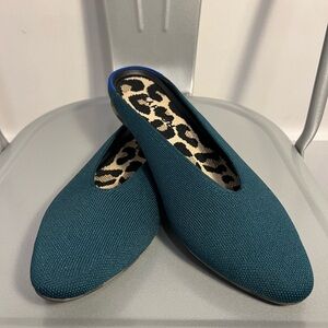 Rothy’s Almond Demi Mule